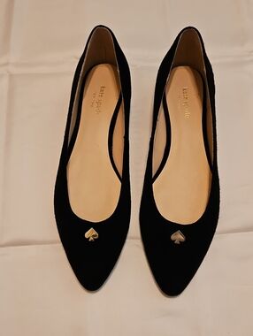 kate spade Black Pointed-Toe Suede Flats with Gold Spade Accent. Size 10 1/2.